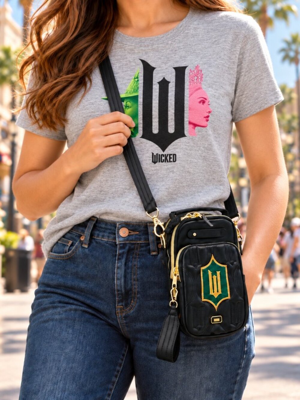 NEW โค๏ธ Lug x Wicked Black Skeeter Mini Bridge Satin Luxe Crossbody RFID